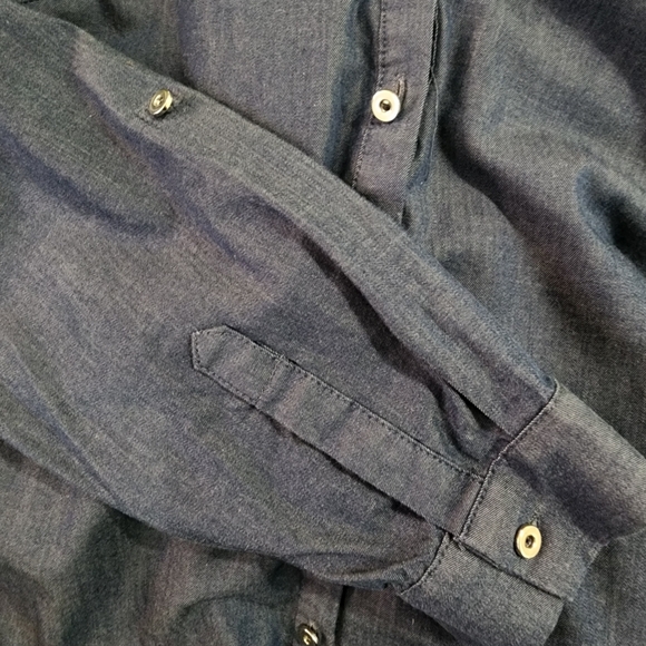 7th Avenue New York & Company size Large denim button down long sleeve shirt - Picture 4 of 6